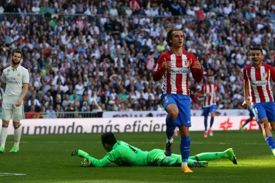 Barcelona perdió en Málaga y Real Madrid le sacó cuatro puntos de ventaja