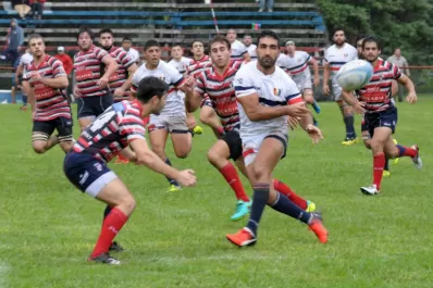 Natación ganó en casa; el “Tennis” se quedó sin final