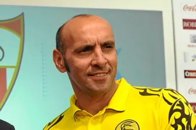 El director deportivo de Sevilla cree que Sampaoli seguirá en el club