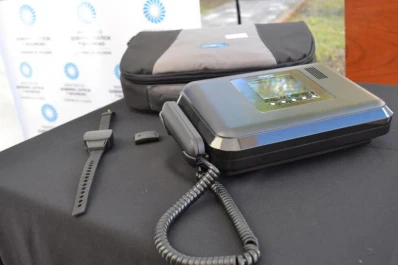 Vigilarán a 140 reos con arresto domiciliario