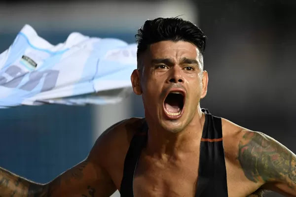 Por Lautaro Martínez, Racing está derrotando a Sarmiento en Junín