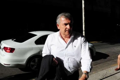 Morales, “avergonzado” por la irrupción policial