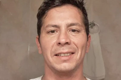 Mató y quemó a su novia, y ahora busca una nueva pareja en Tinder