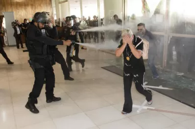 Policías brasileños protestan contra el sistema jubilatorio