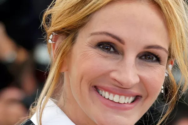 A los 49 años, Julia Roberts fue elegida como la mujer más bella del mundo por quinta vez