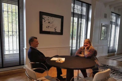 Macri se apoya en Carrió para ganar en la Capital Federal