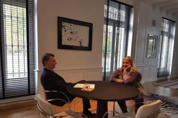 Macri se apoya en Carrió para ganar en la Capital Federal