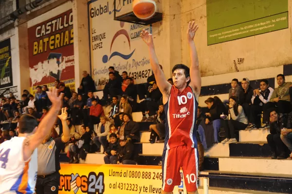 Avellaneda Central, el único visitante que ganó en el arranque del Anual