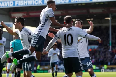 Manchester United ganó y estiró a 23 su racha invicta