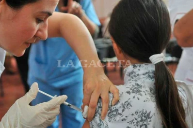 Gripe en Tucumán: quiénes deben vacunarse y cómo protegerse del virus