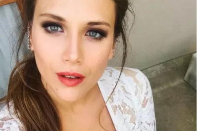 Barbie Vélez se desnudó y confesó que por el momento solo quiere divertirse