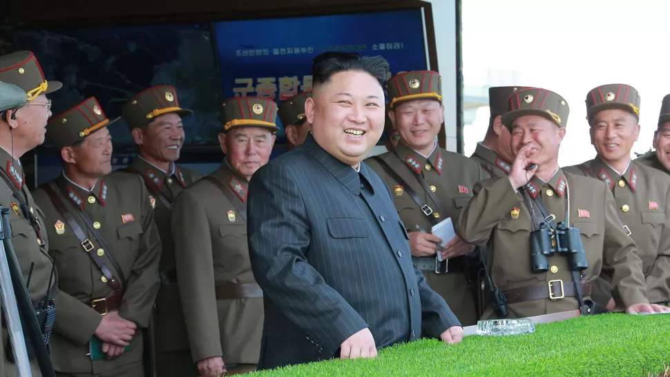 EN LA MIRA. El Gobierno de Trump mantiene entre cejas al líder norcoreano Kim Jong-un. REUTERS