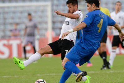 Sand le dio el empate a Lanús en Venezuela