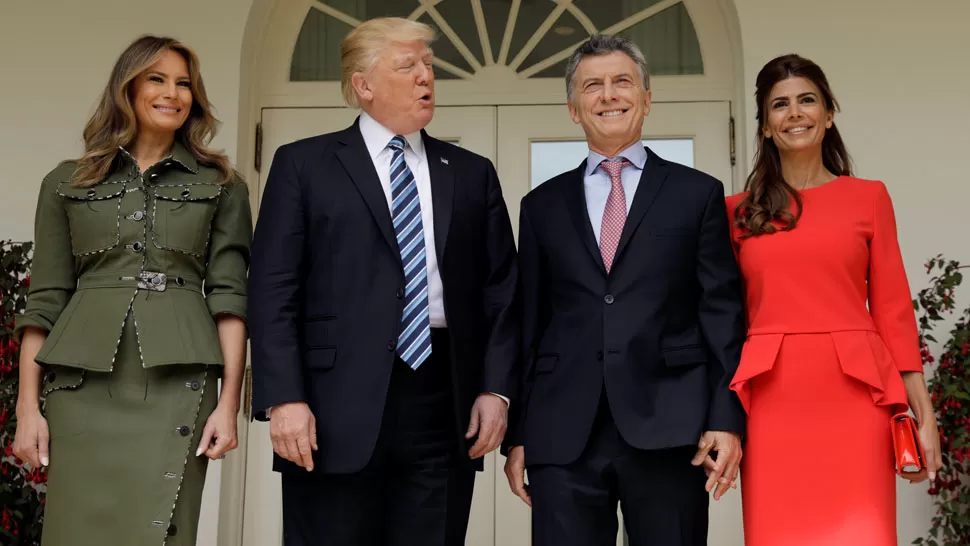 EN LA CASA BLANCA. Melania, Trump, Macri y Awada. REUTERS