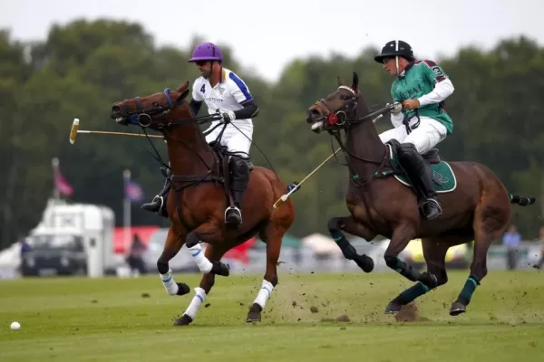 La fiesta va tomando color