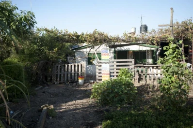 Fue a retirar el cuerpo de su padre y quedó aprehendido