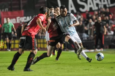 Atlético jugó bien y mereció mejor suerte ante Colón