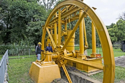 Volvió a funcionar la máquina más atractiva de la Casa del Obispo Colombres