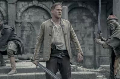 Un monarca y una espada legendarios