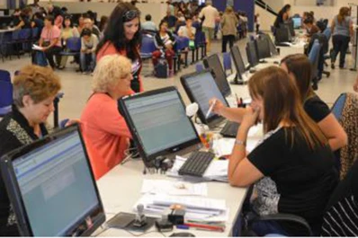 Cómo obtener la Pensión Universal para adultos mayores de 65 años