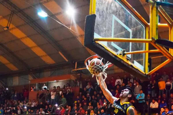 Racing, de Chivilcoy, será el rival de Talleres en cuartos de final del Torneo Federal de Básquet