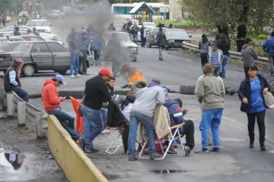Sin solución: continúan los cortes en distintos sectores de la provincia