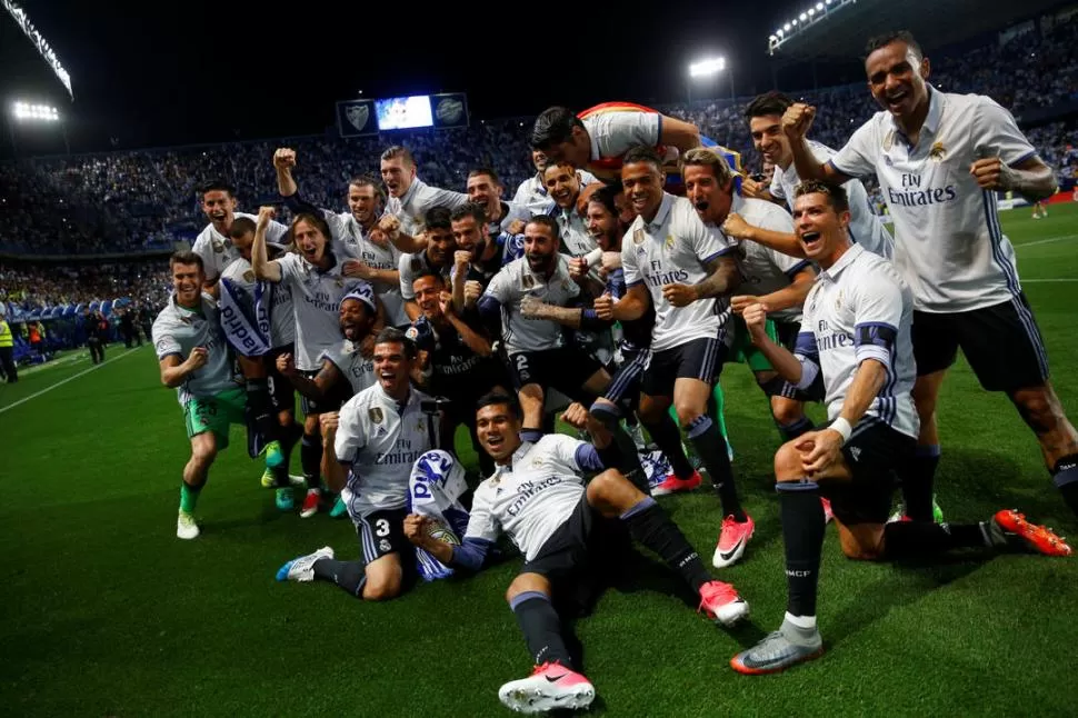 TODA LA GLORIA. Real Madrid no lograba la Liga de España desde 2012. reuters