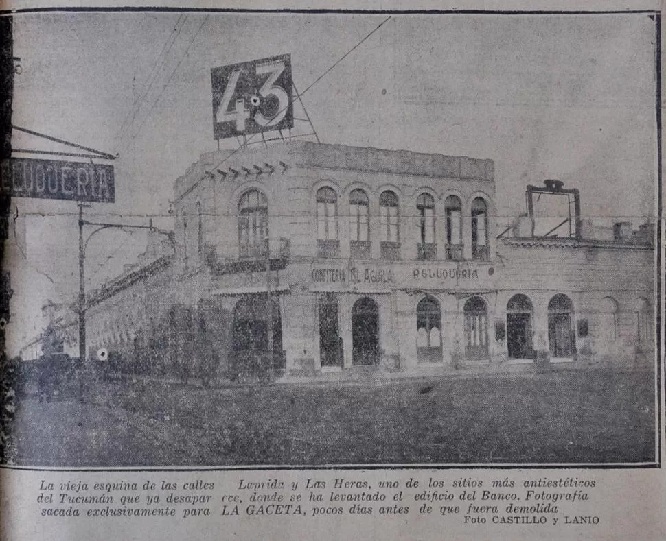 UN AMPLIO TERRENO. Así se veía, en abril de 1927, el predio destinado al Banco. Un año después, el gigantesco local estaba construido 