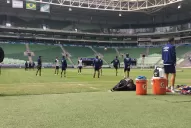 Atlético reconoció el campo de juego y tiene tarde libre