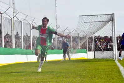 Un cuento de hadas: Agropecuario de Carlos Casares ascendió a la B Nacional