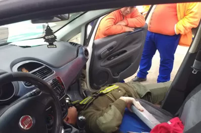 Gendarmería detuvo a una pareja que transportaba más de 9 kilos de cocaína en un auto