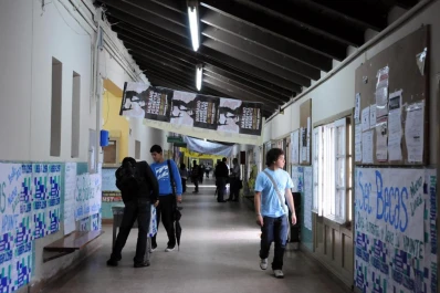 Estudiantes no quieren que el Rectorado maneje sus pasantías