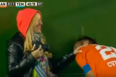 El enojo de Chechu Bonelli con una fotógrafa que consoló a Cvitanich