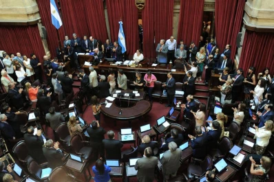 El Senado aprobó con modificaciones la ley de protección de víctimas, que volverá a Diputados