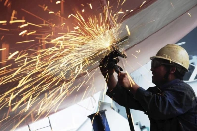 La industria arrastra 15 meses de caída consecutiva