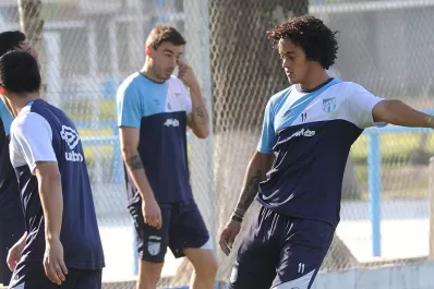 Encuentran herido a un ex jugador de Atlético: tenía cortes en el cuello