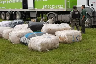 Conflicto con contrabandistas: la Justicia ordenó a Gendarmería que impida el corte de rutas