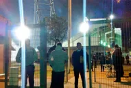 Antes del arranque del partido, detuvieron a 13 hinchas de Atlético