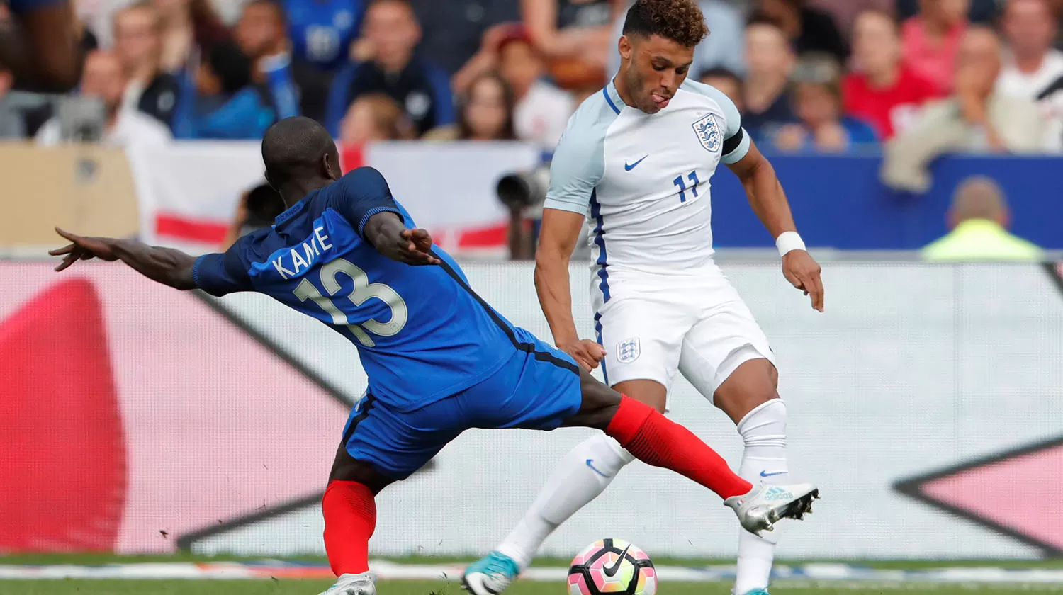 En un gran partido, Francia derrotó a Inglaterra en el Stade de France por 3 a 2