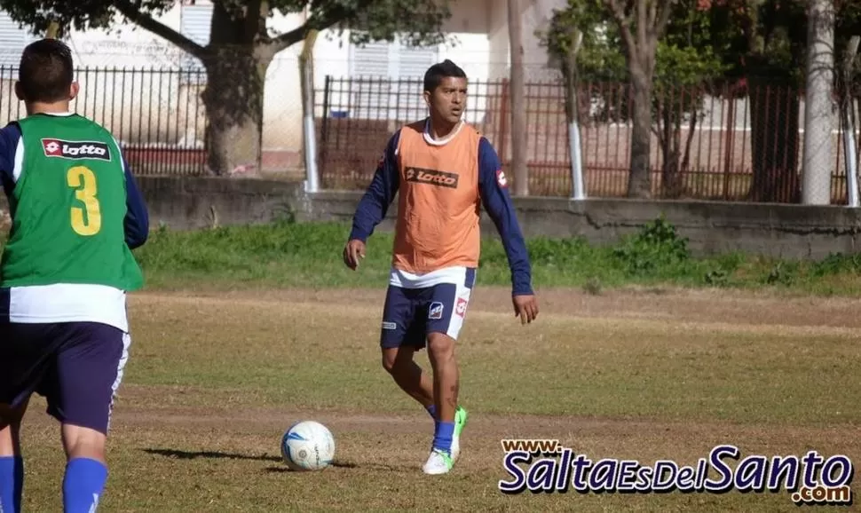 SE ILUSIONA. Franco Sosa llegó a Concepción FC con una idea fija: ascender. SALTAESDELSANTO.COM (archivo)