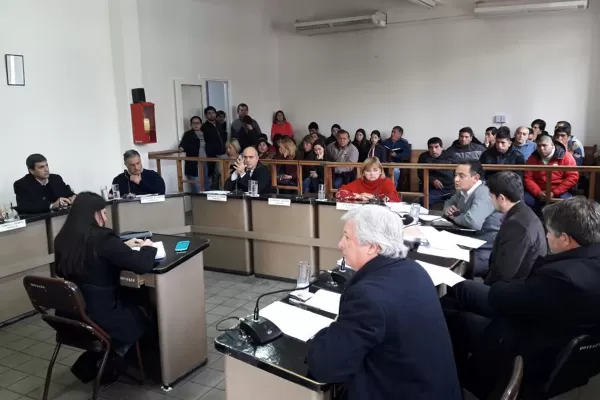 Concepción: el secretario de Gobierno plantó a los concejales y ahora quieren interpelar al intendente