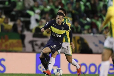 Boca se prueba el traje