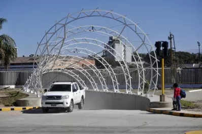 Los túneles tenían un plazo de ocho meses, pero lo terminaron tres años después