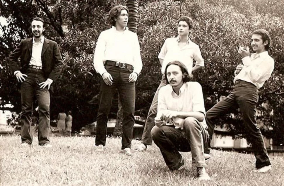 MÚSICA TUCUMANA. El quinteto Los Bang grabó un disco en 1971. 