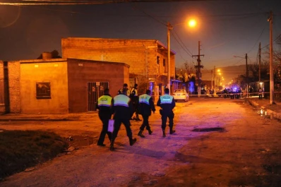 Los vecinos apedrearon a la mujer homicida de San Cayetano