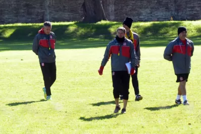 Volver a sumar y recuperar el buen juego son los objetivos del santo