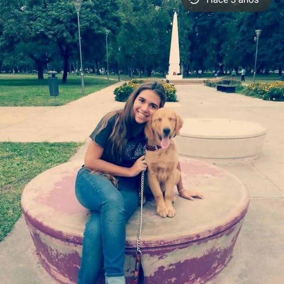 LA JOVEN ATROPELLADA. Paula tiene 20 años, estudia medicina y se encuentra internada desde el 4 de junio. facebook / laura argañaraz