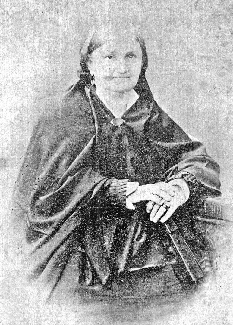 ÁNGELA BAUDRIX DE DORREGO. La esposa del célebre “federal” y prima hermana del “unitario” tucumano Fortunato Baudrix, en un retrato de sus últimos años. 