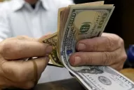 El dólar minorista pasó la barrera de los $ 17