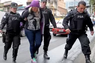 En medio de un fuerte operativo de seguridad, La Cabezona Gómez declaró ante el juez Bejas